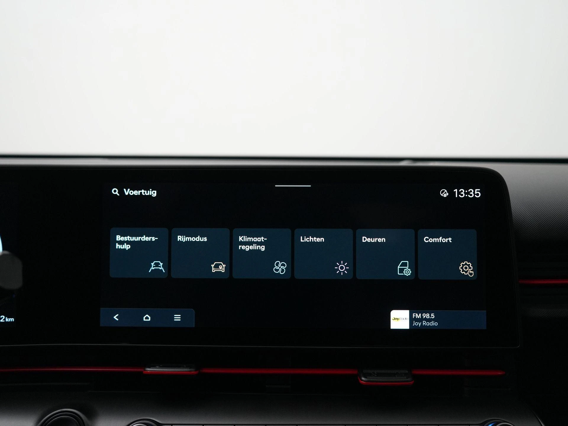 Hyundai-Kona-image-28
