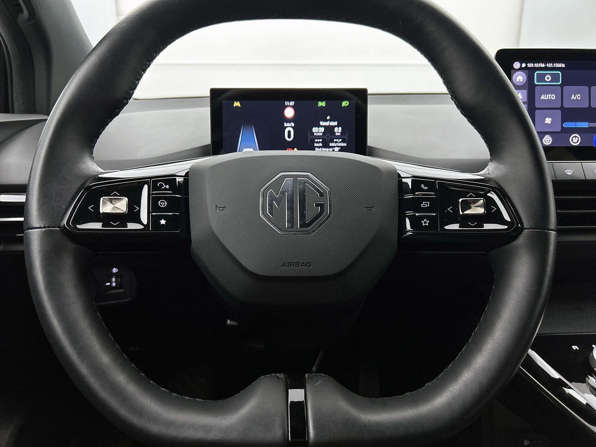 MG-MG4-image-30