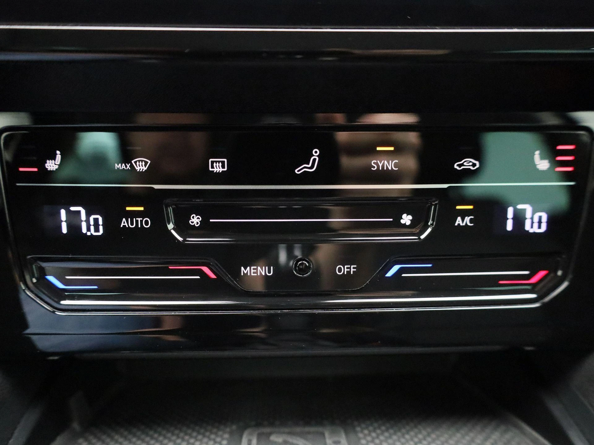 Volkswagen-Passat-image-20