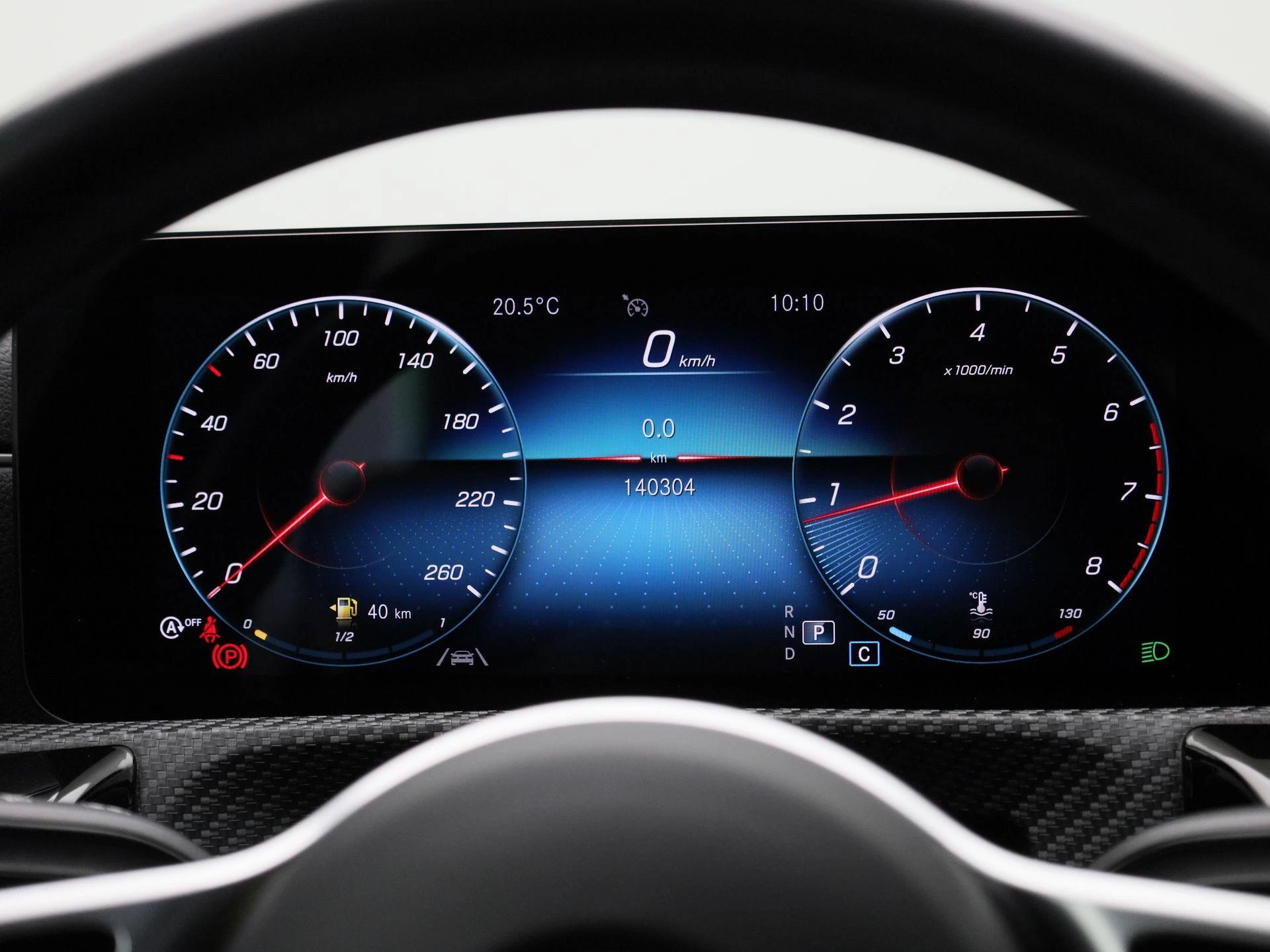 Mercedes-Benz-CLA-image-7
