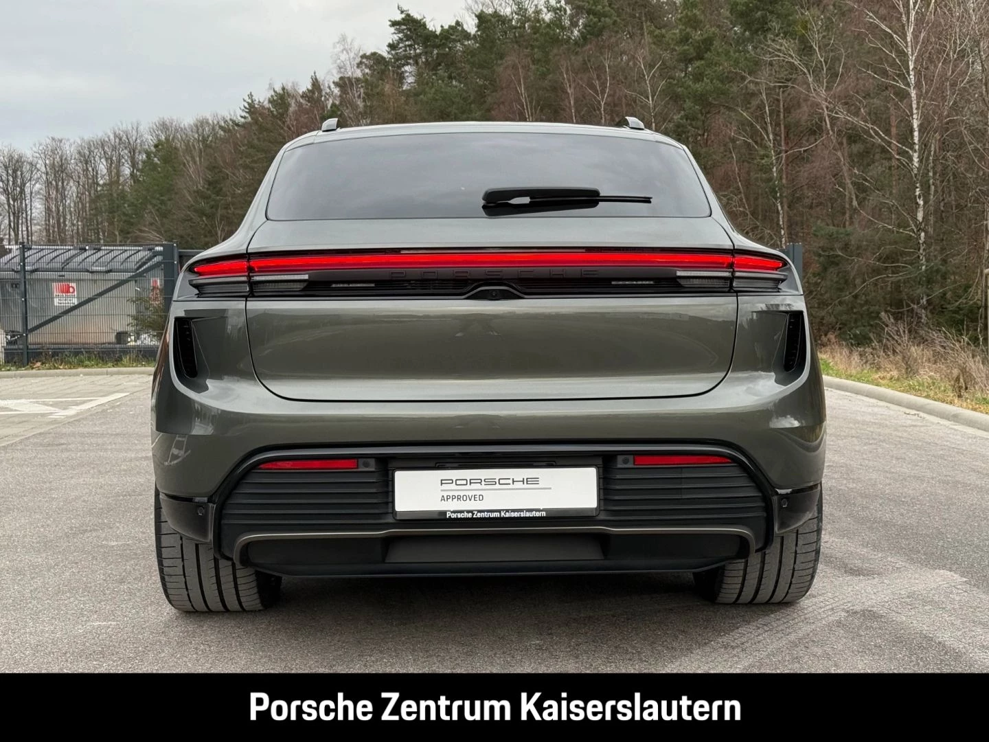 Porsche Macan Turbo 22-Zoll Rückfahrkamera LED-Matrix turbo