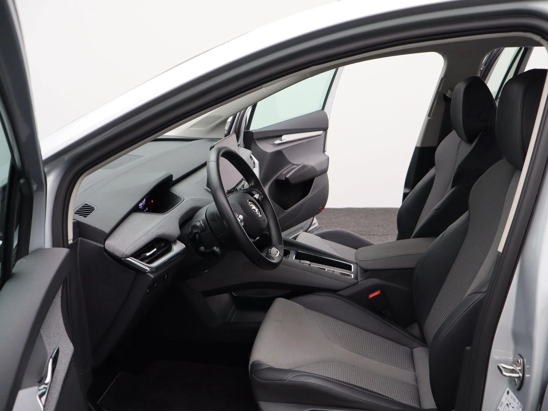 Škoda-Enyaq iV-image-10