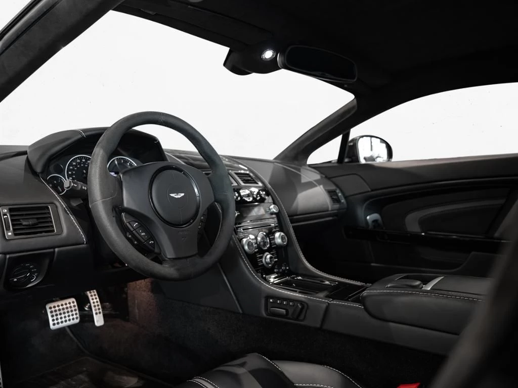 Aston Martin V12 Vantage S Coupe Aston Martin Hamburg