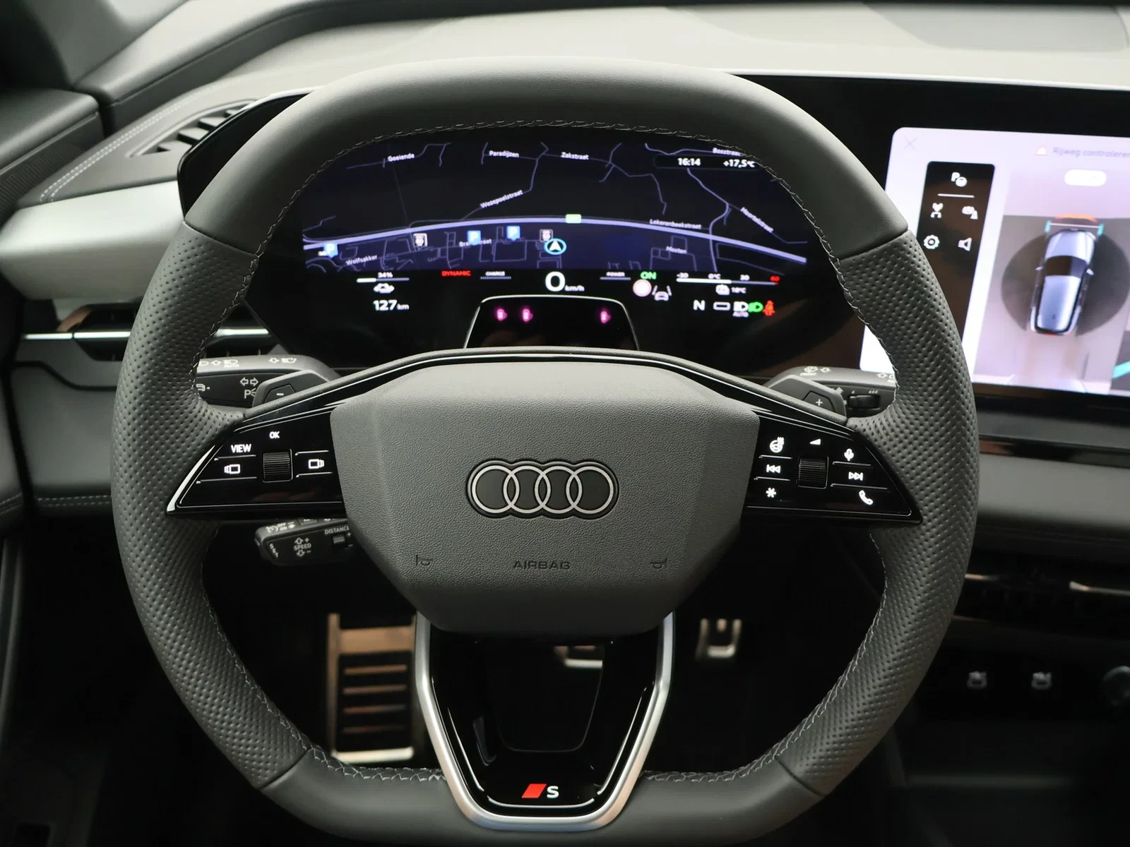 Audi Q6 e-tron Audi Q6 SUV Corporate S performance *ENKEL VOORSTEL VOOR PROFFESIONELEN*