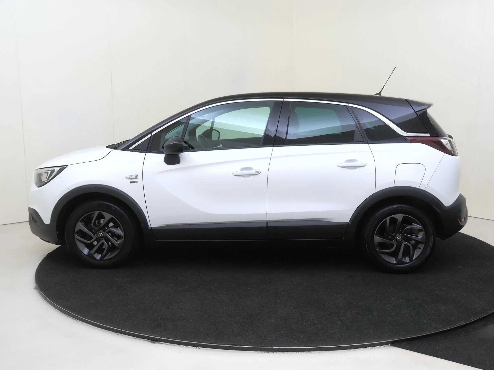 Opel-Crossland X-image-7