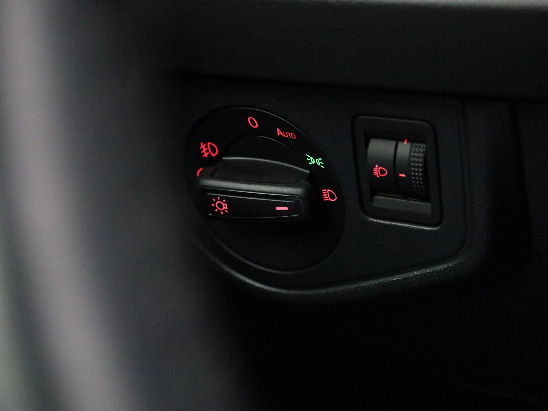 Volkswagen-Polo-image-21