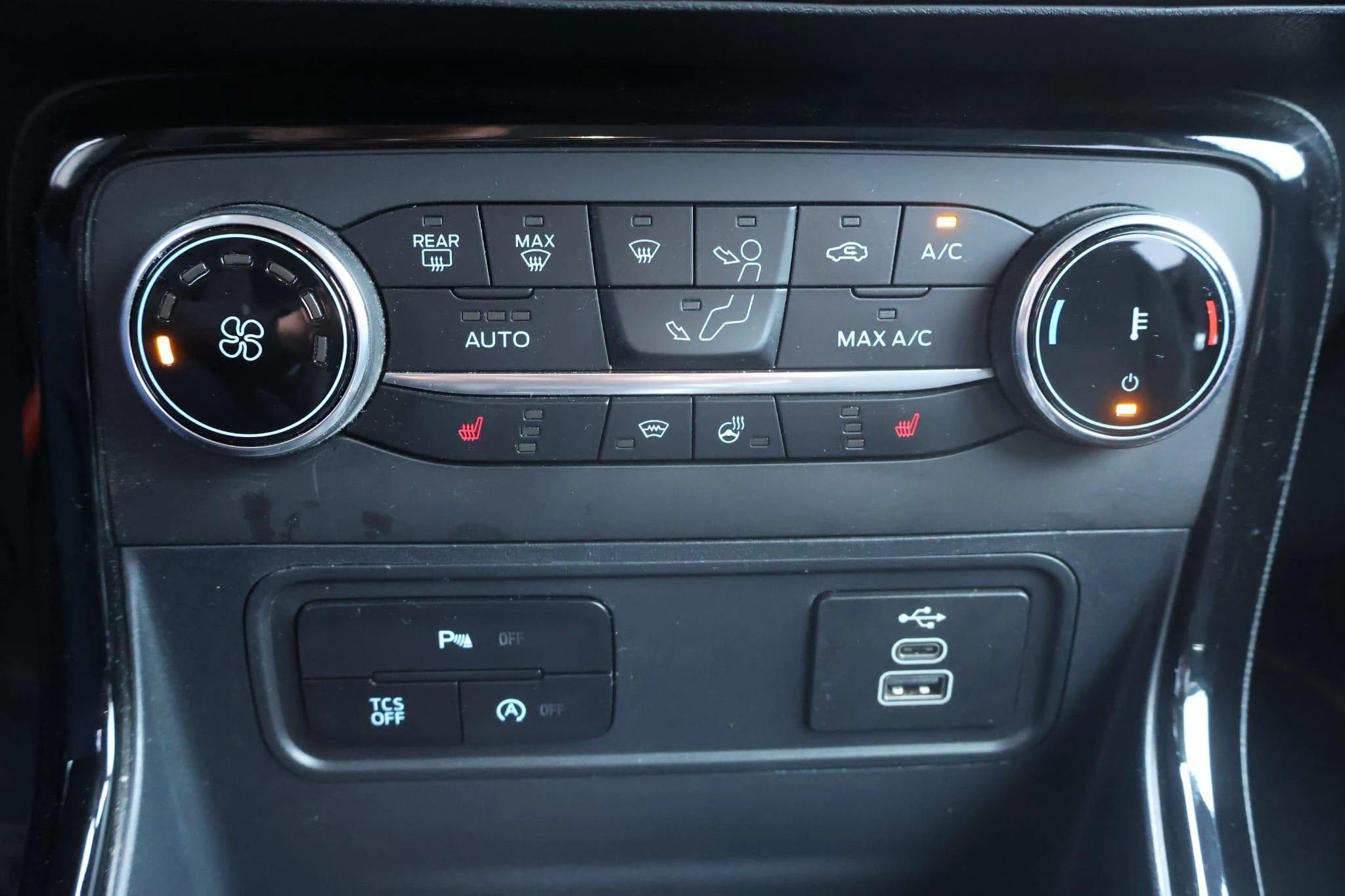 Ford-EcoSport-image-18