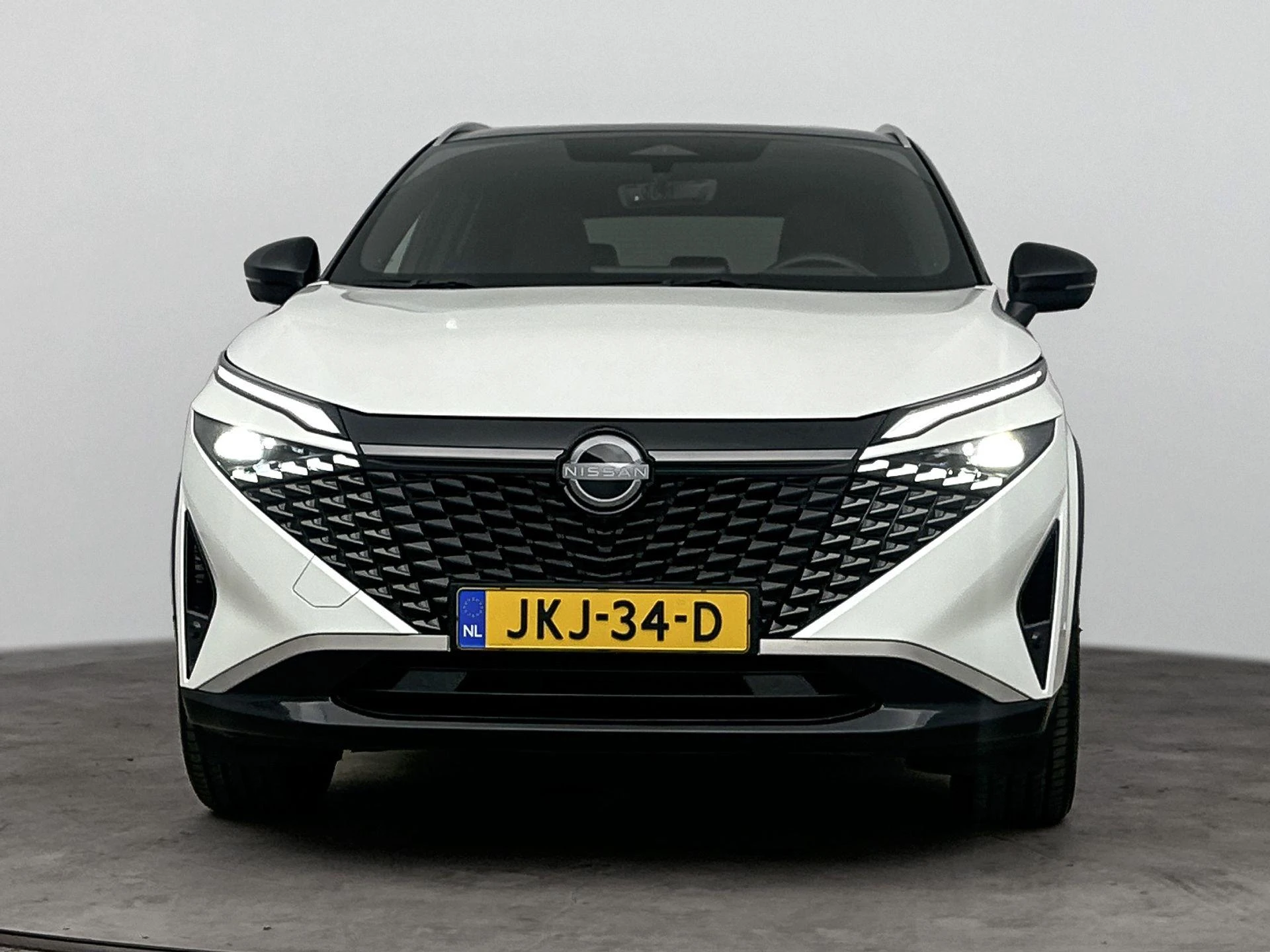 Nissan-QASHQAI-image-4