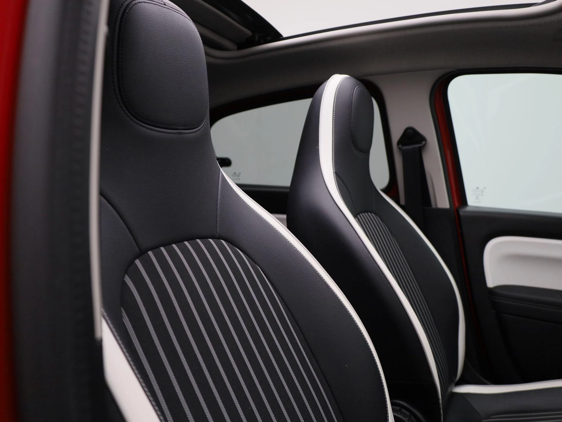 Renault Twingo 1.0 SCe Intens