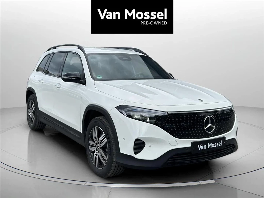 Mercedes-Benz-EQB-image-2