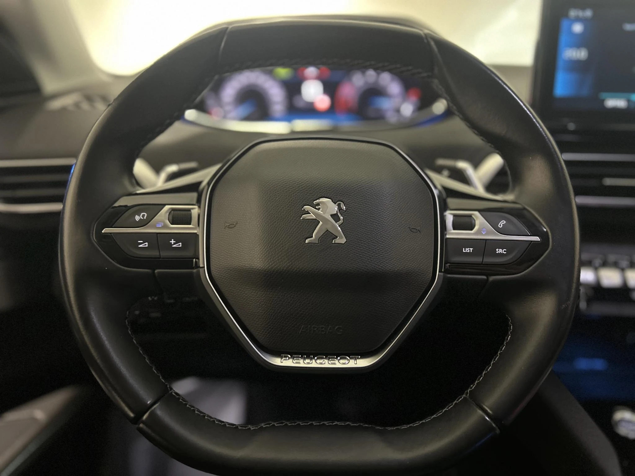 Peugeot-5008-image-5