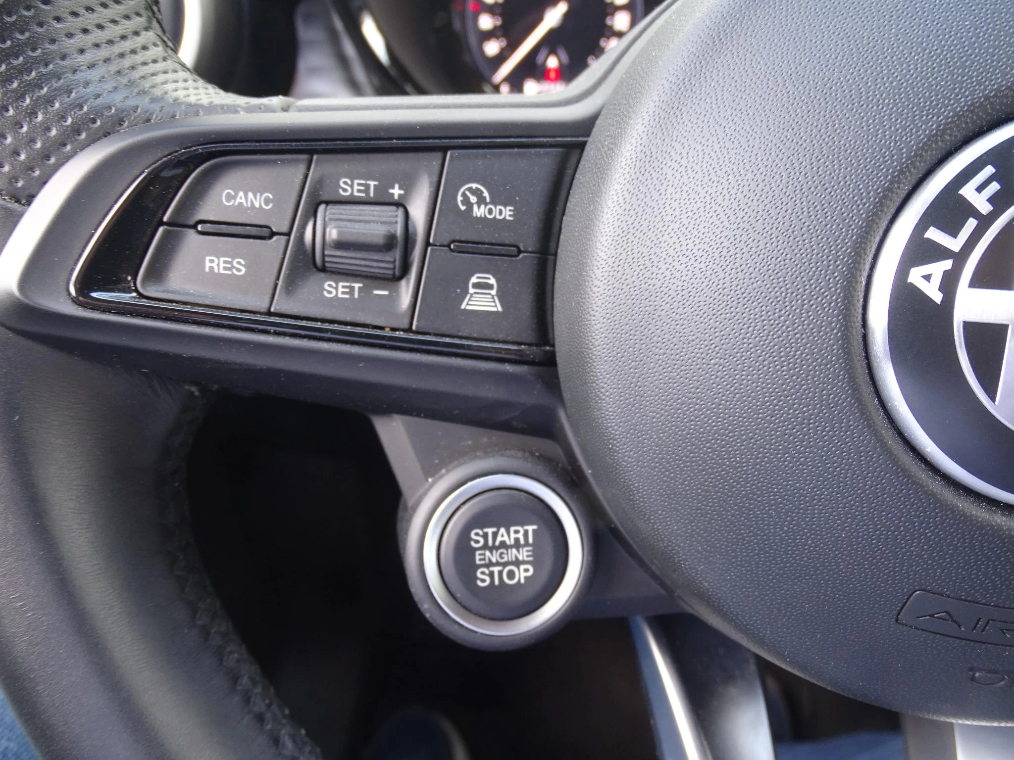 Alfa Romeo Tonale 1.3 T280 PHEV Q4 Ti