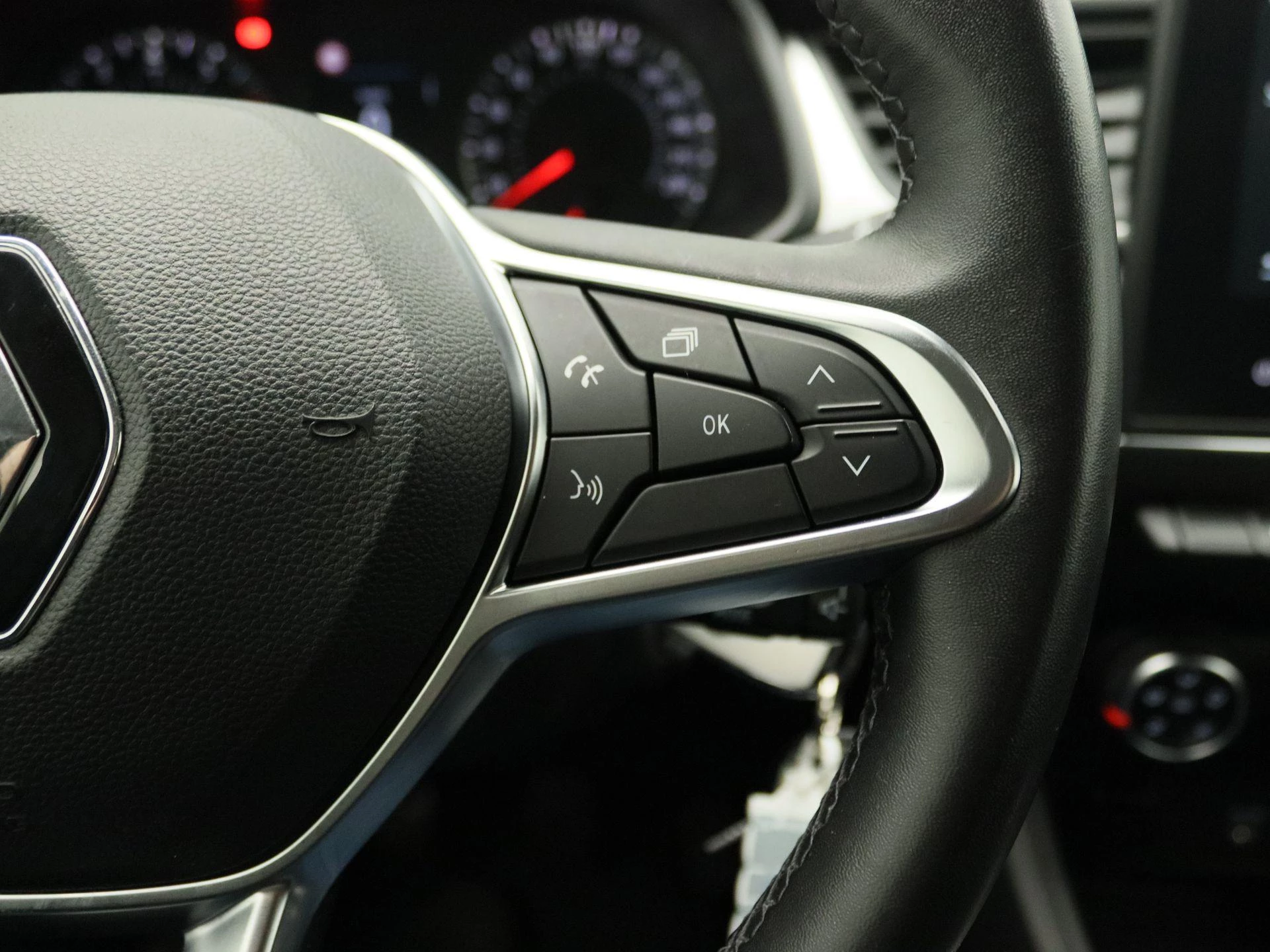 Renault-Captur-image-14