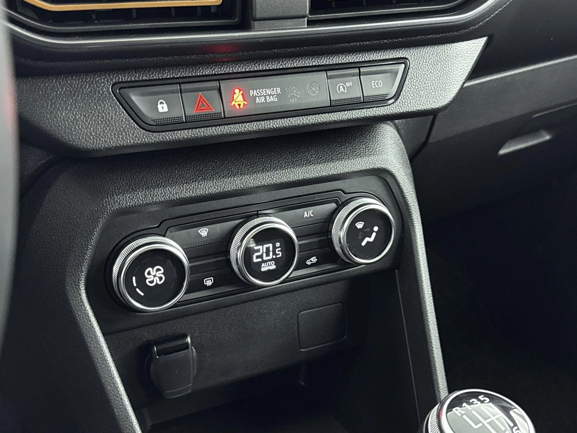 Dacia-Sandero Stepway-image-18