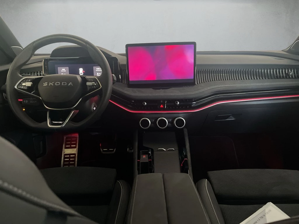 Škoda Superb Combi 1.5 TSI iV 150 kW Sportline Ahk; Canton; Infotainment Plus