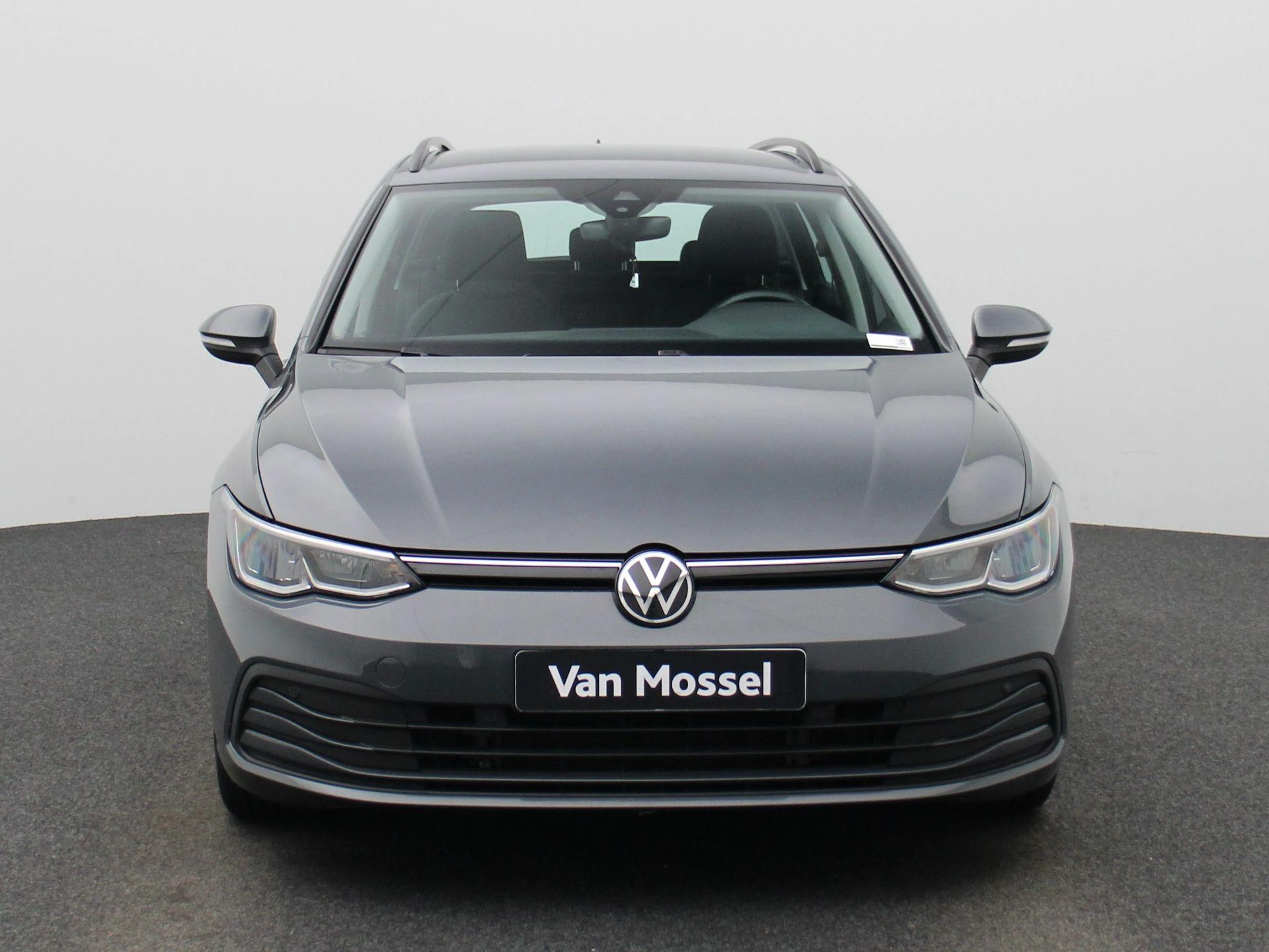 Volkswagen-Golf-image-2