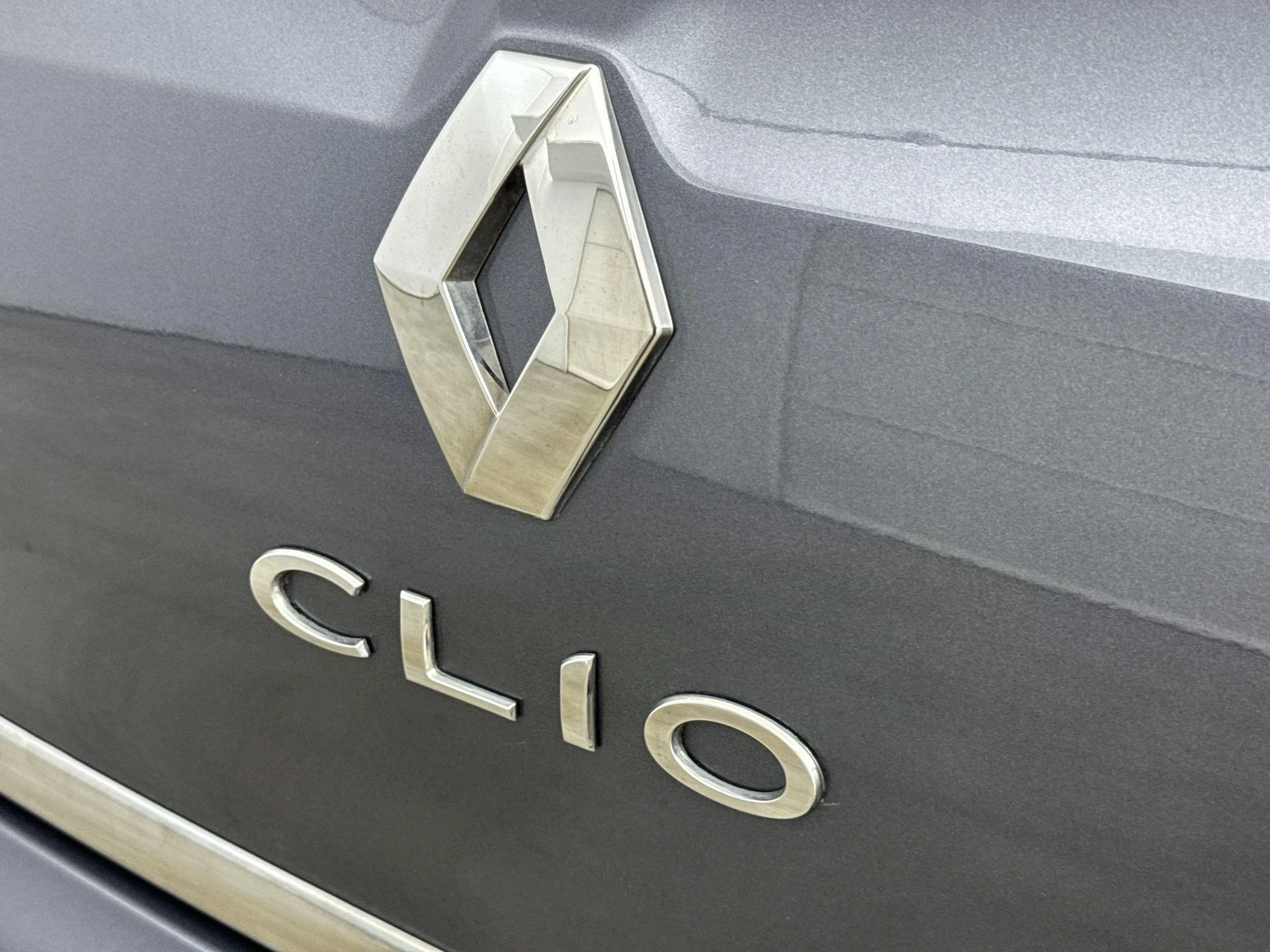 Renault-Clio-image-21