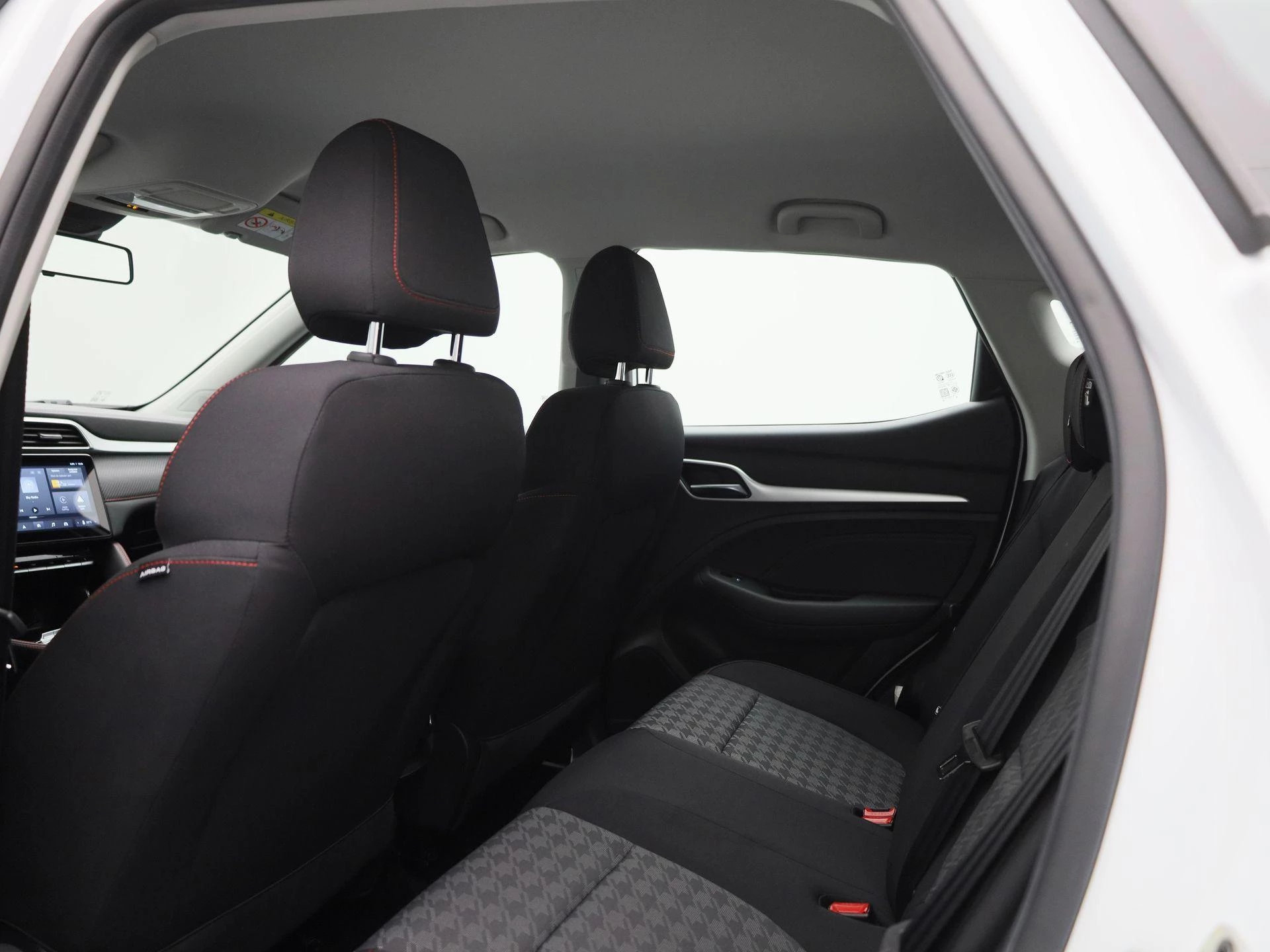 MG-ZS EV-image-9