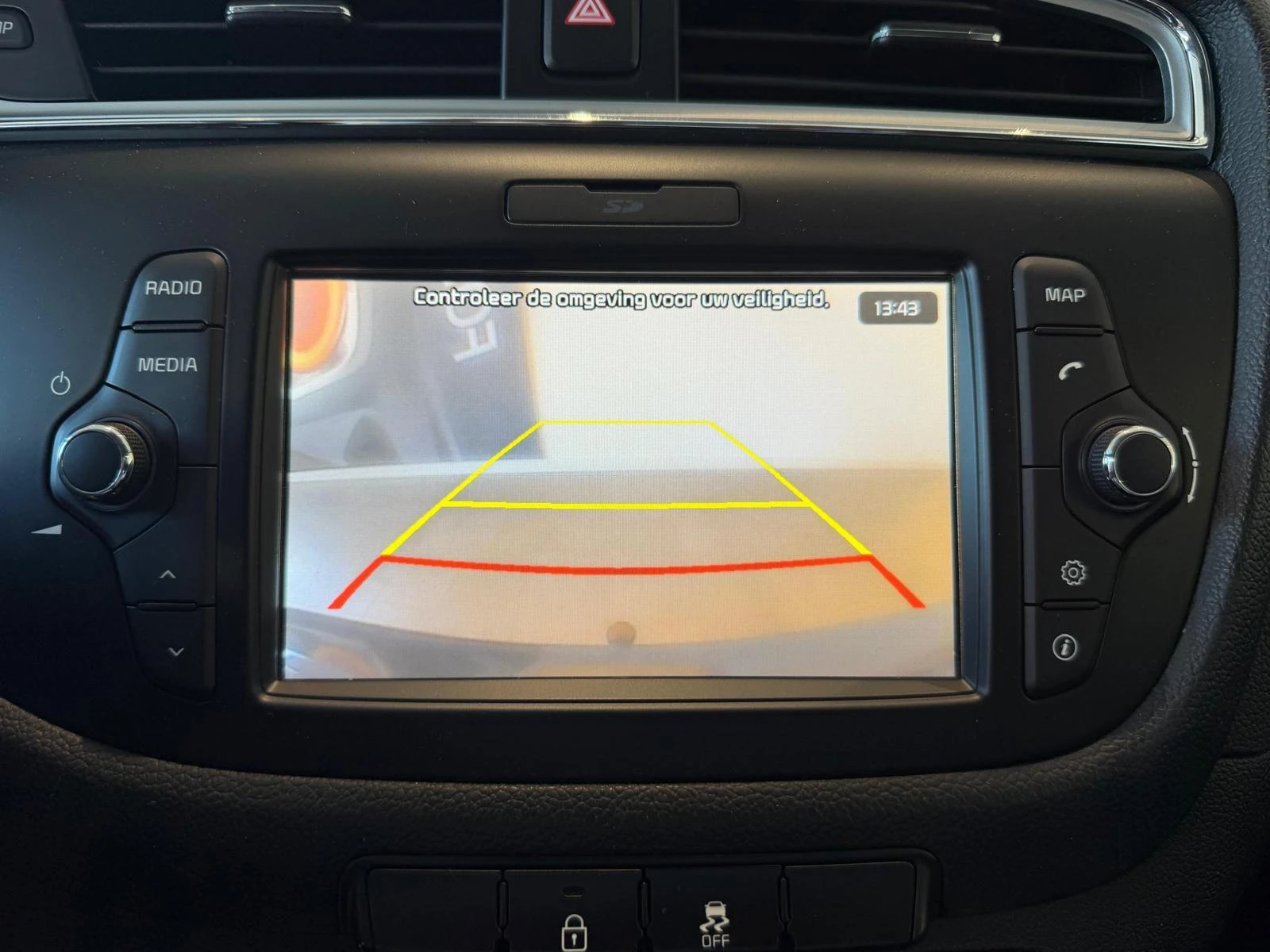 Kia-cee'd-image-13