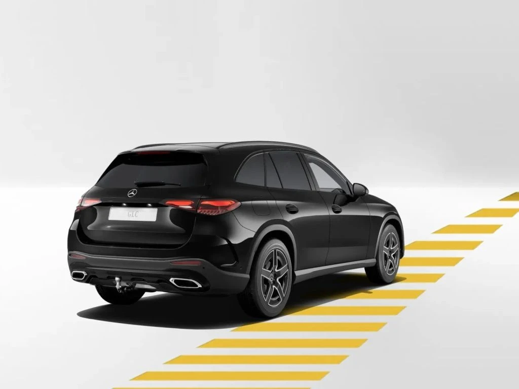 Mercedes-Benz-GLC 220 d-image-6