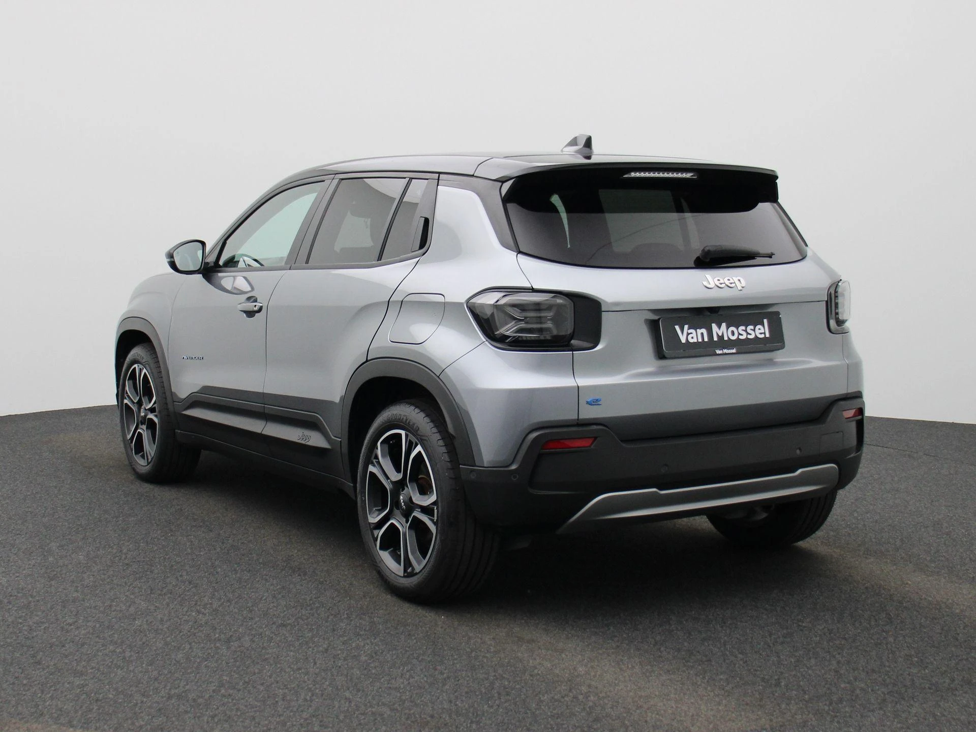 Jeep-Avenger-image-1