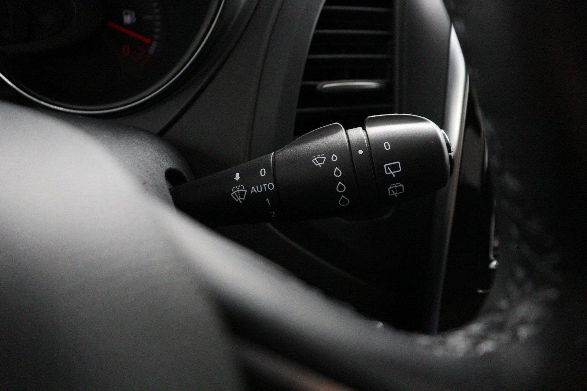 Renault-Captur-image-24