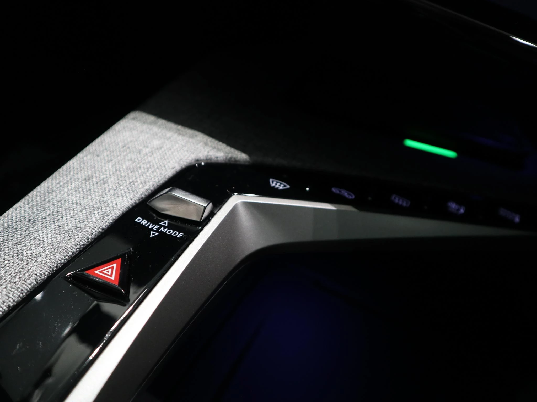 Peugeot 3008 Plug-in Hybrid 195 Allure