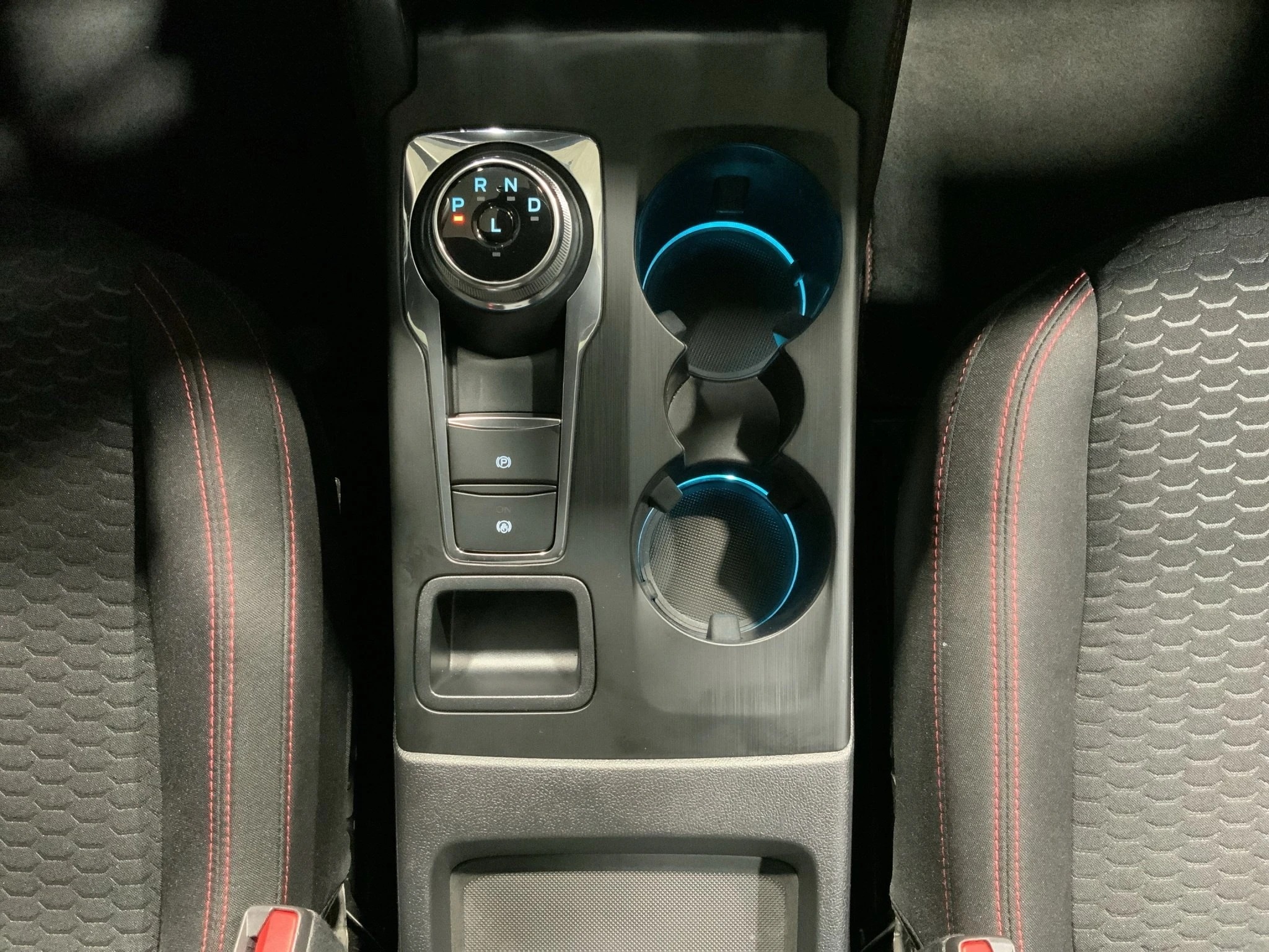 Ford-Kuga-image-17