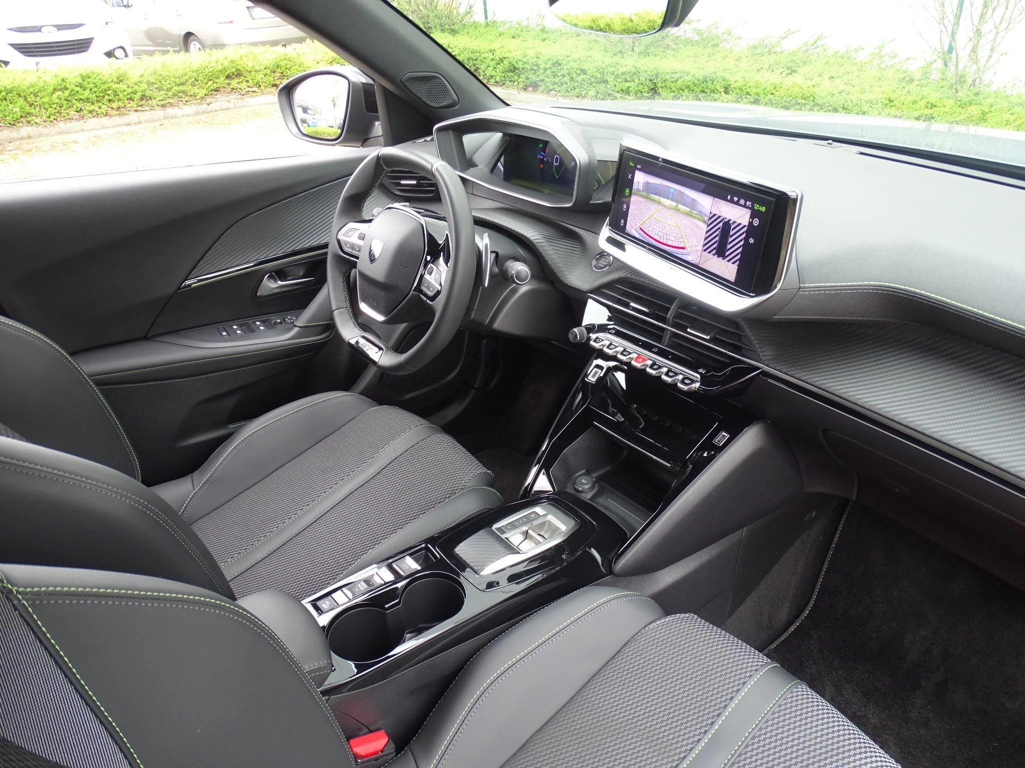 Peugeot-2008-image-14