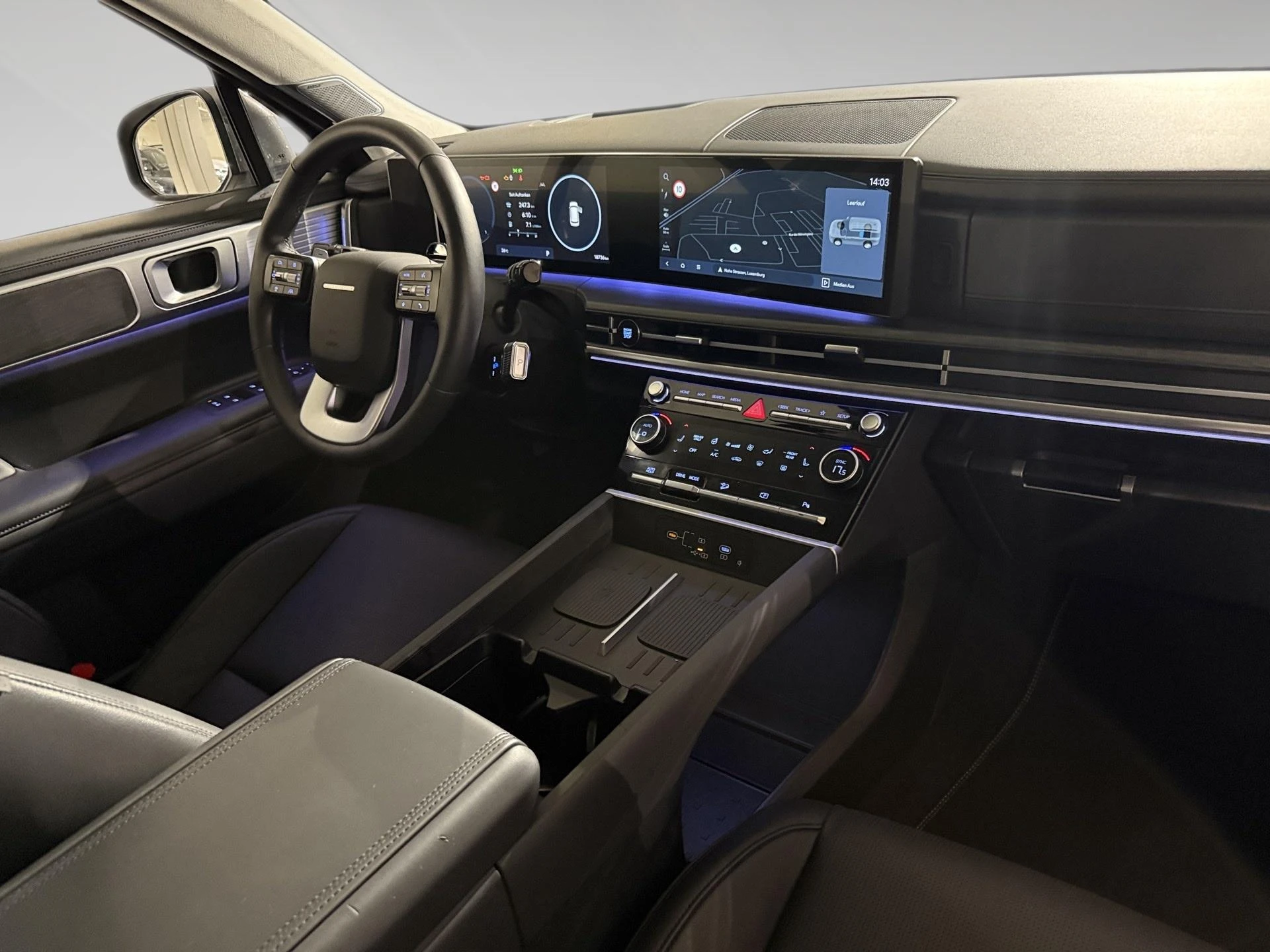 Hyundai-Santa Fe-image-5