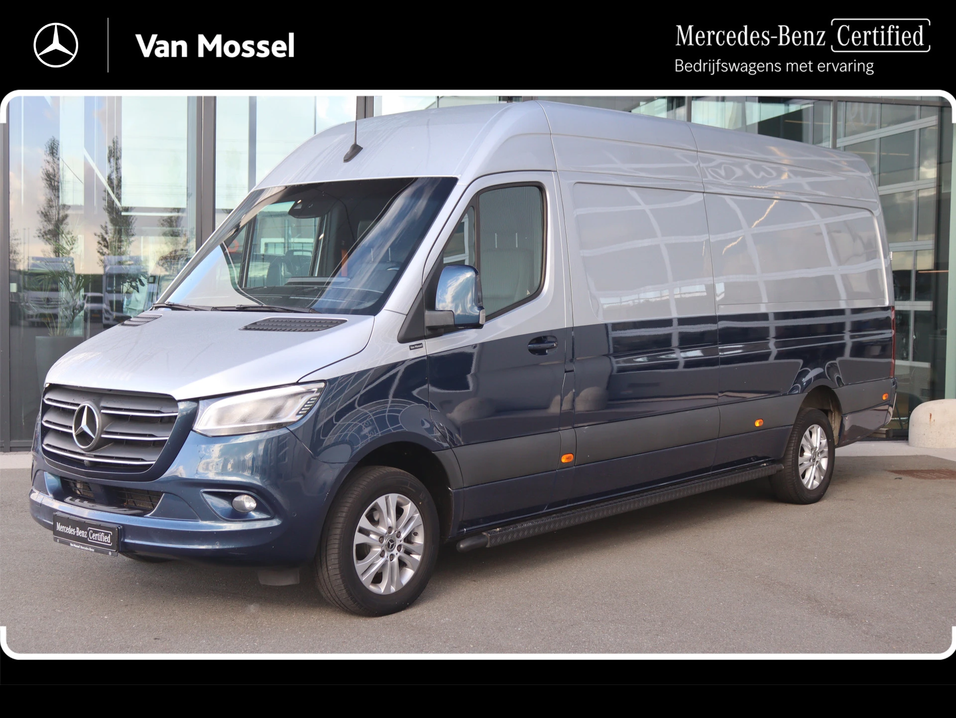 Mercedes-Benz-Sprinter-image-0