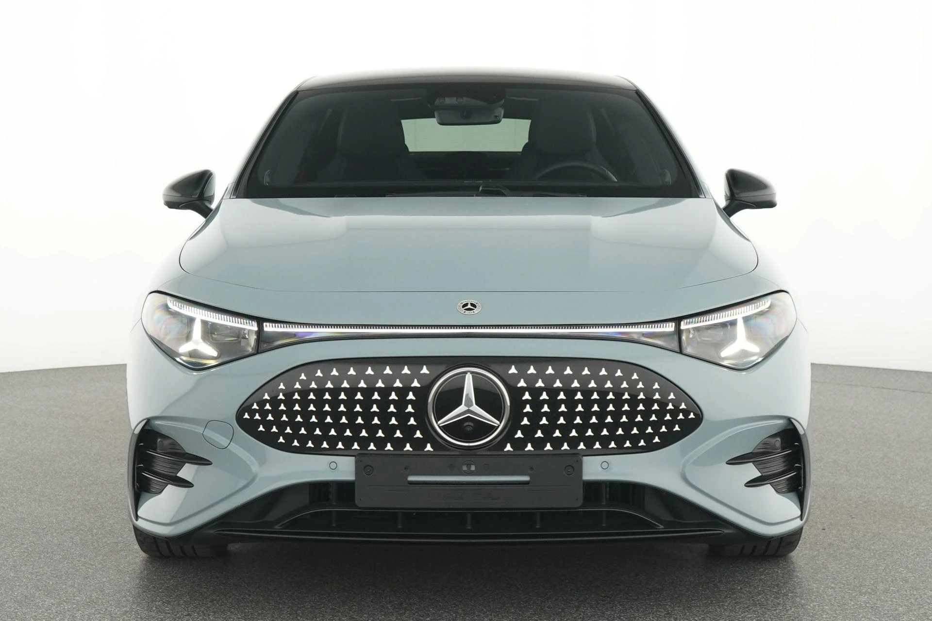 Mercedes-Benz-CLA-image-5