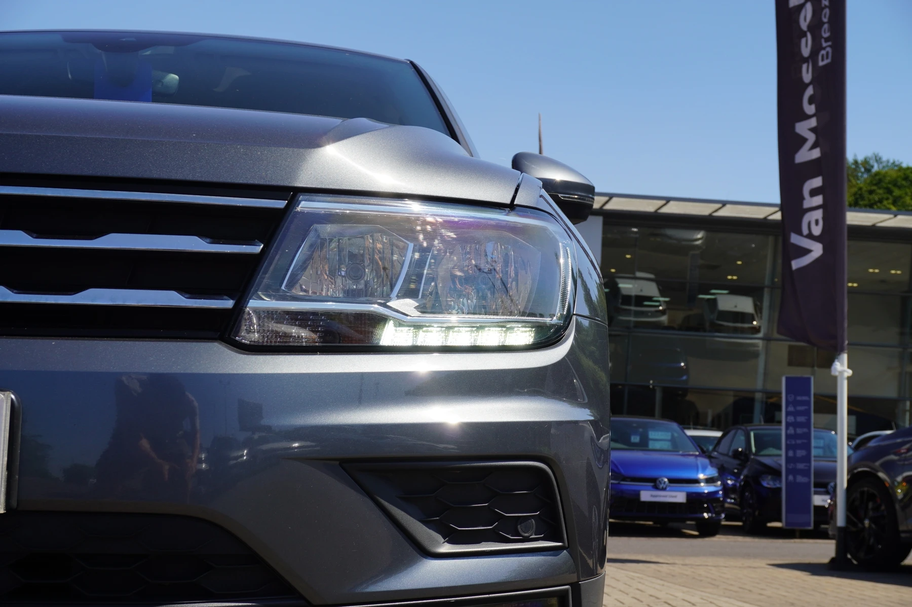 Volkswagen-Tiguan Allspace-image-34