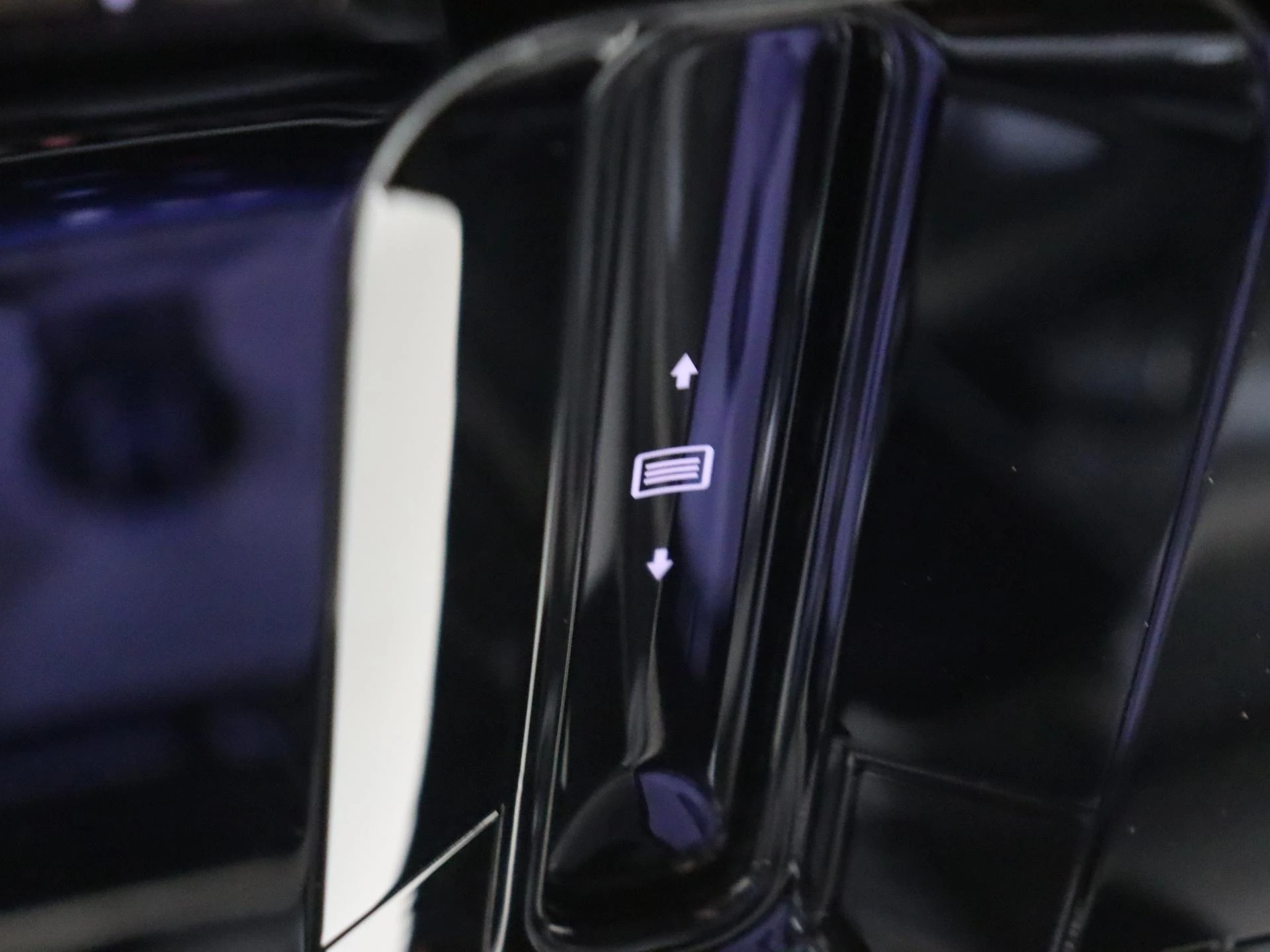 Mercedes-Benz-GLC-image-22