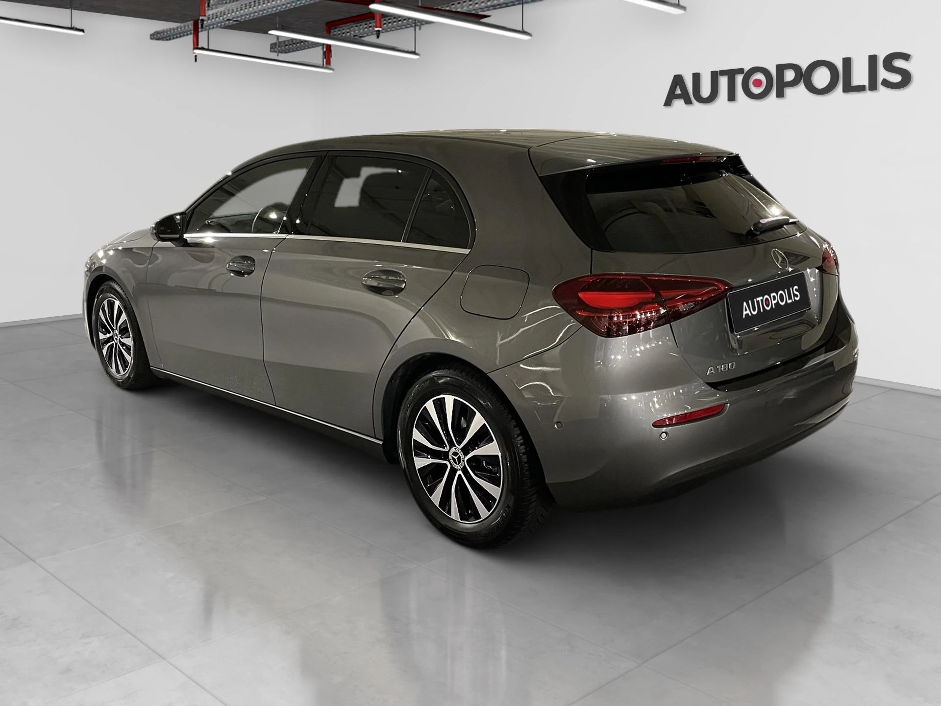 Mercedes-Benz-Classe A-image-12