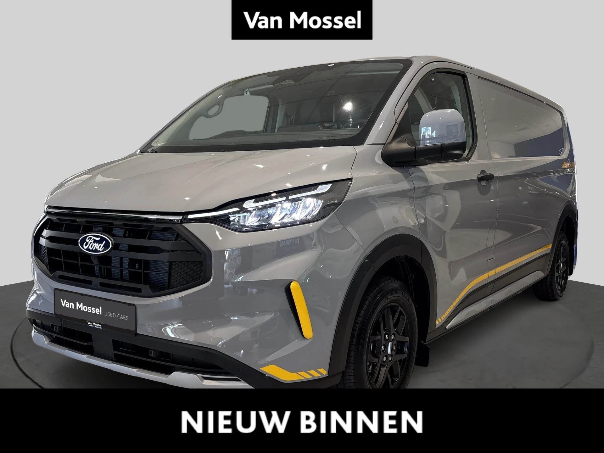 Ford-Transit Custom-image-0