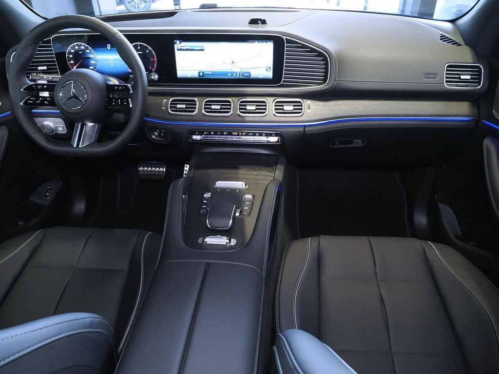 Mercedes-Benz-GLS 450 d-image-11