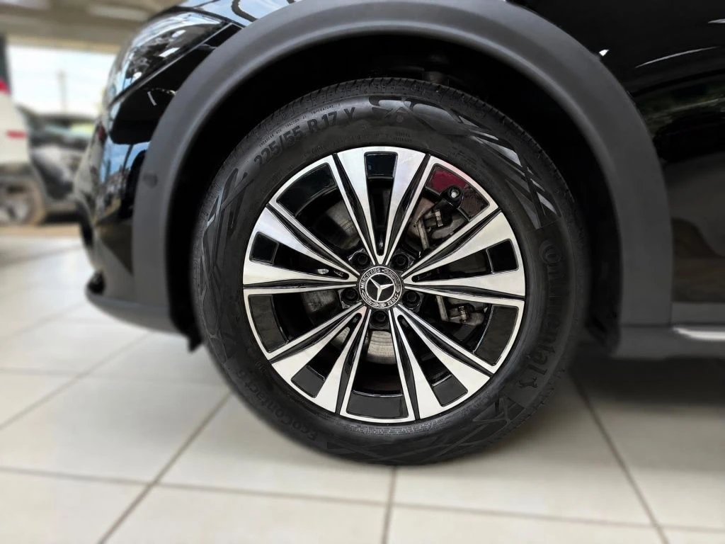 Mercedes-Benz-C-Klasse 200 d-image-5