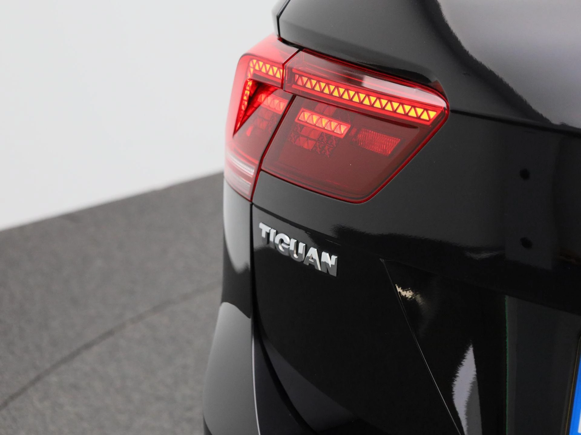 Volkswagen-Tiguan-image-43