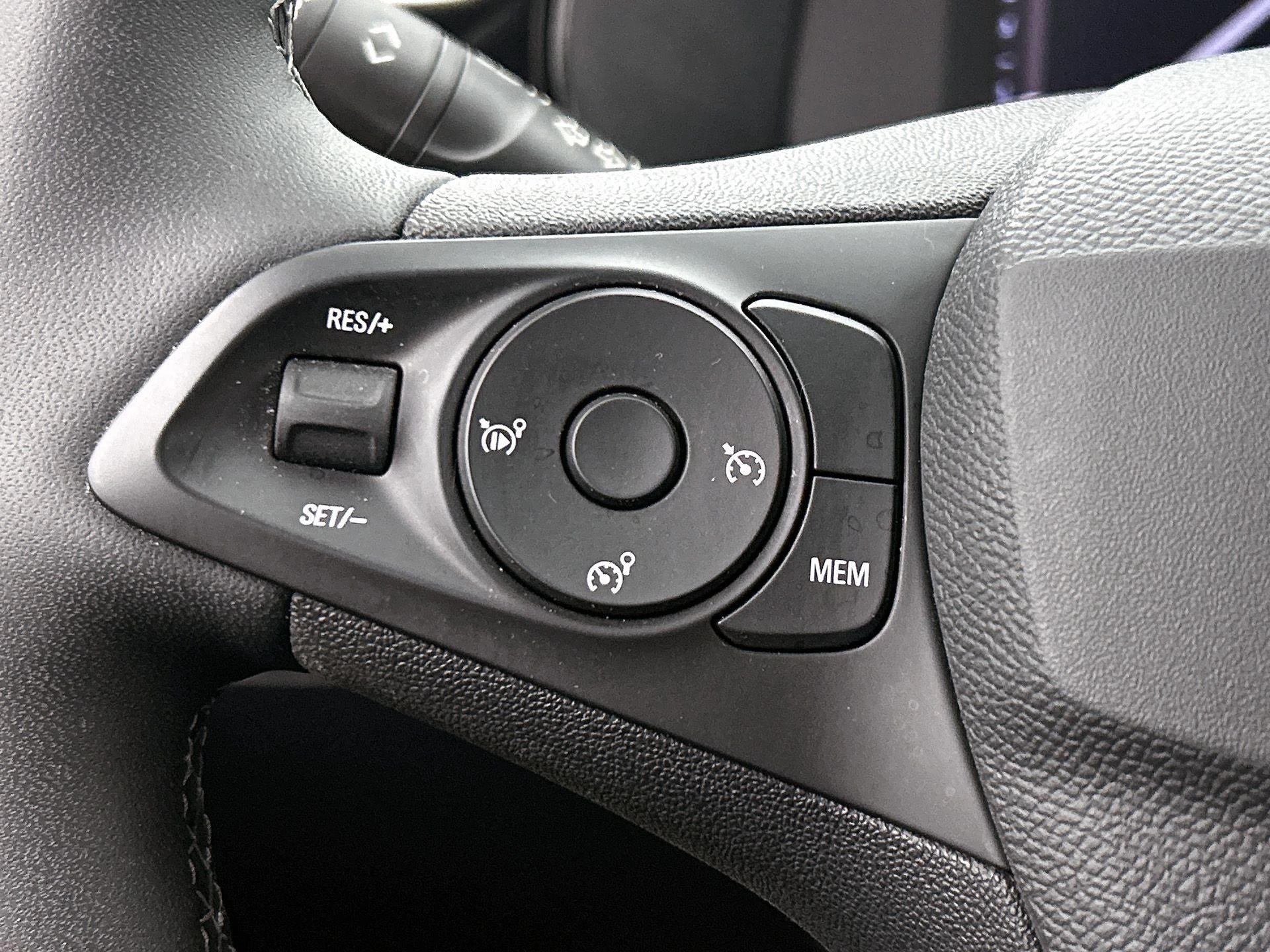 Opel-Corsa-image-5