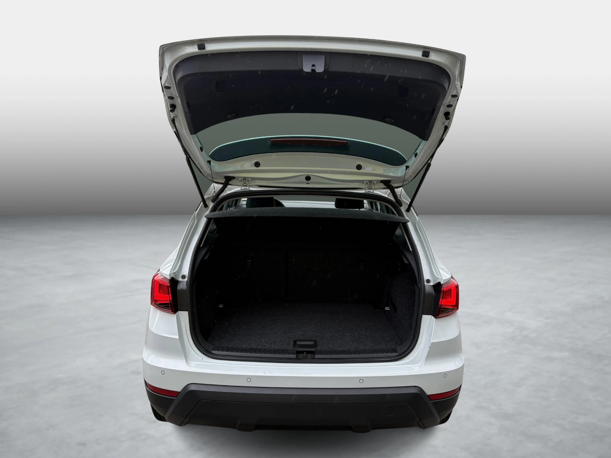 SEAT-Arona-image-17