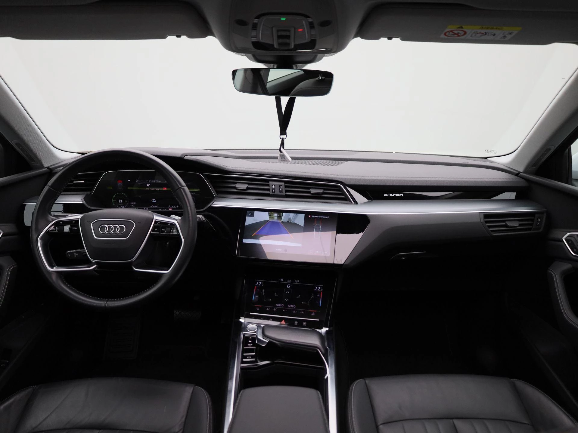 Audi-e-tron-image-38