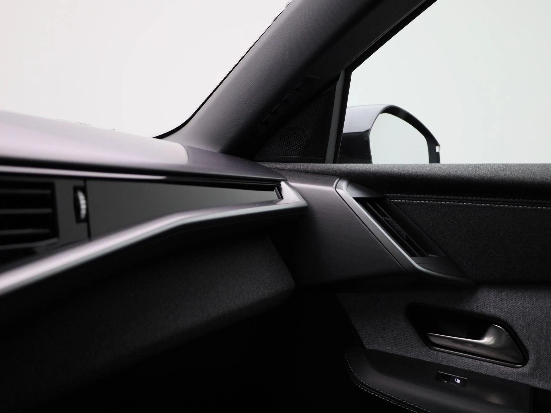 Opel-Grandland-image-26