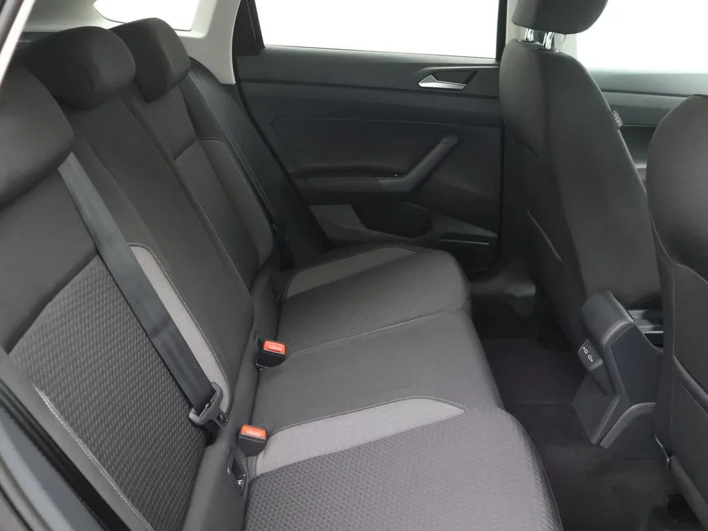 Volkswagen-Taigo-image-10