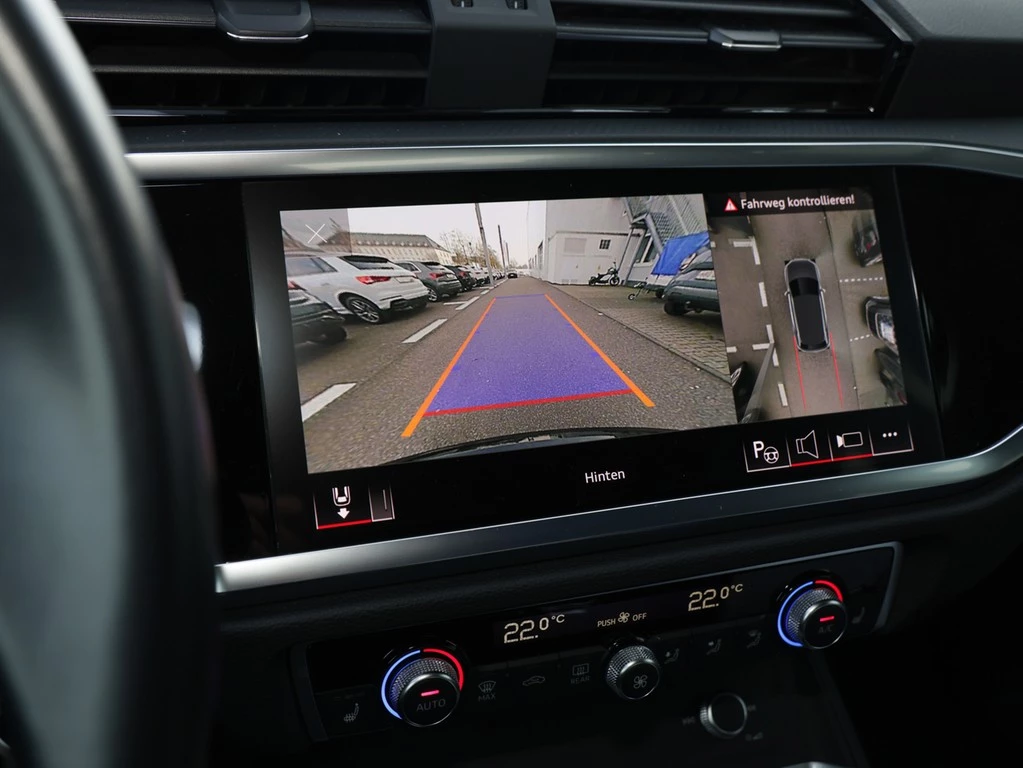 Audi-Q3-image-14