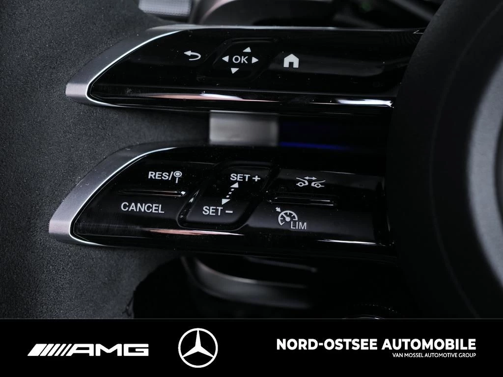 Mercedes-Benz-SL-image-8