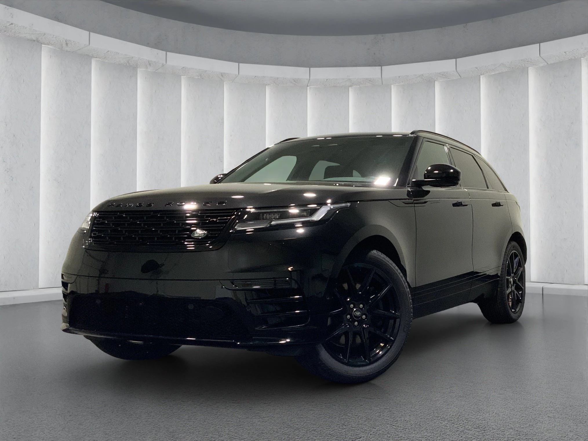 Land Rover-Range Rover Velar-image-0