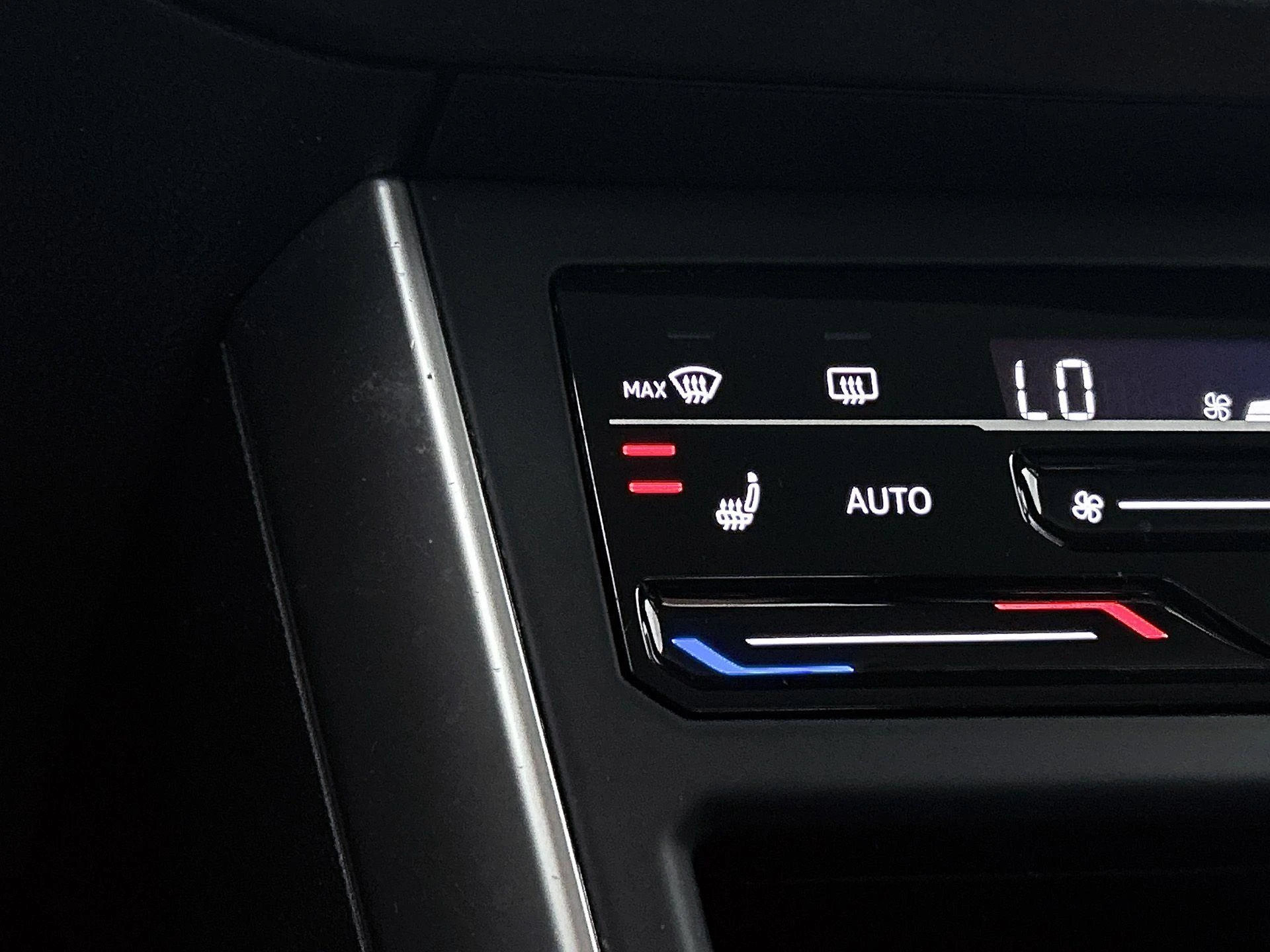 Volkswagen-Polo-image-7