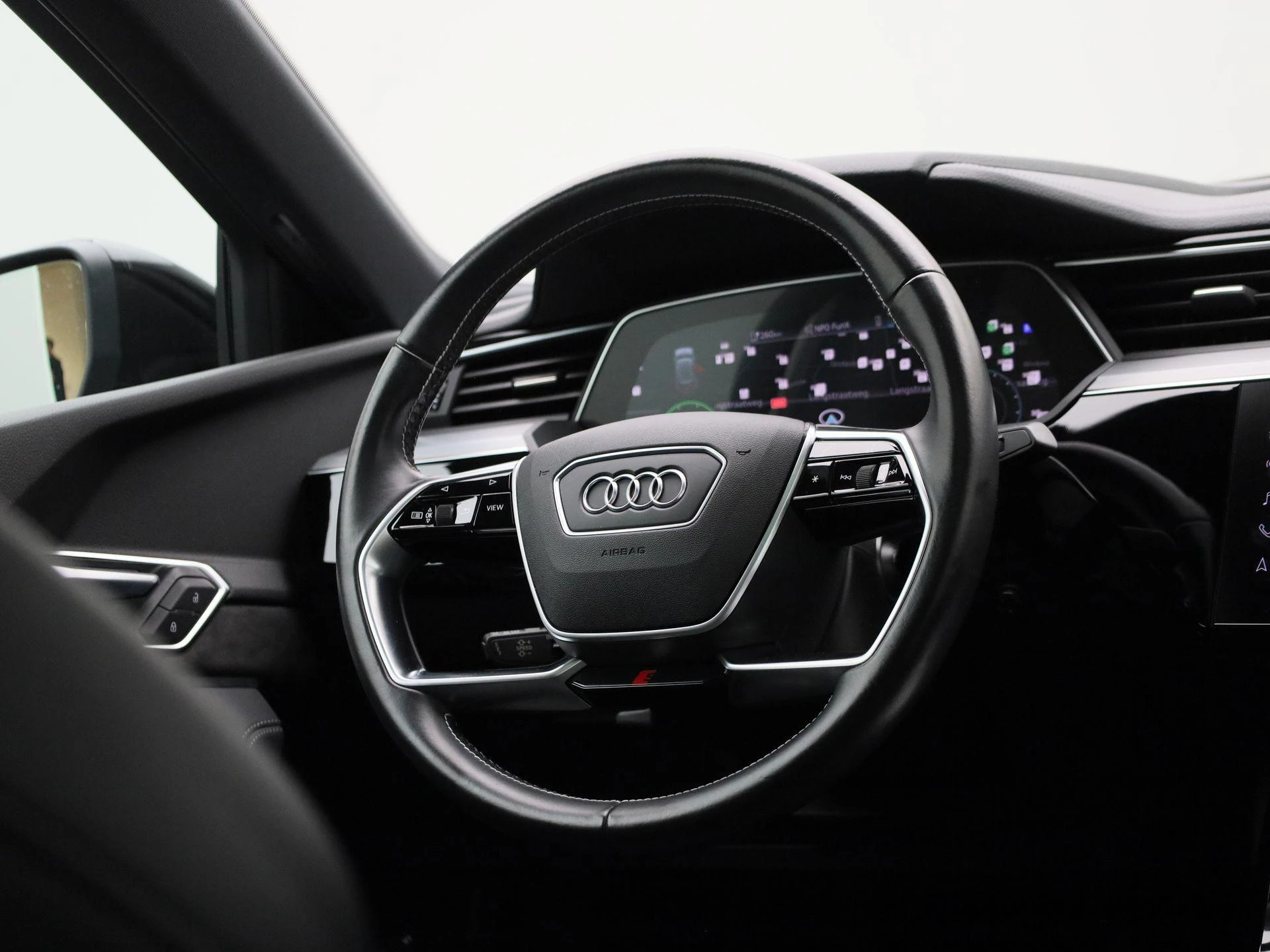 Audi-e-tron-image-46