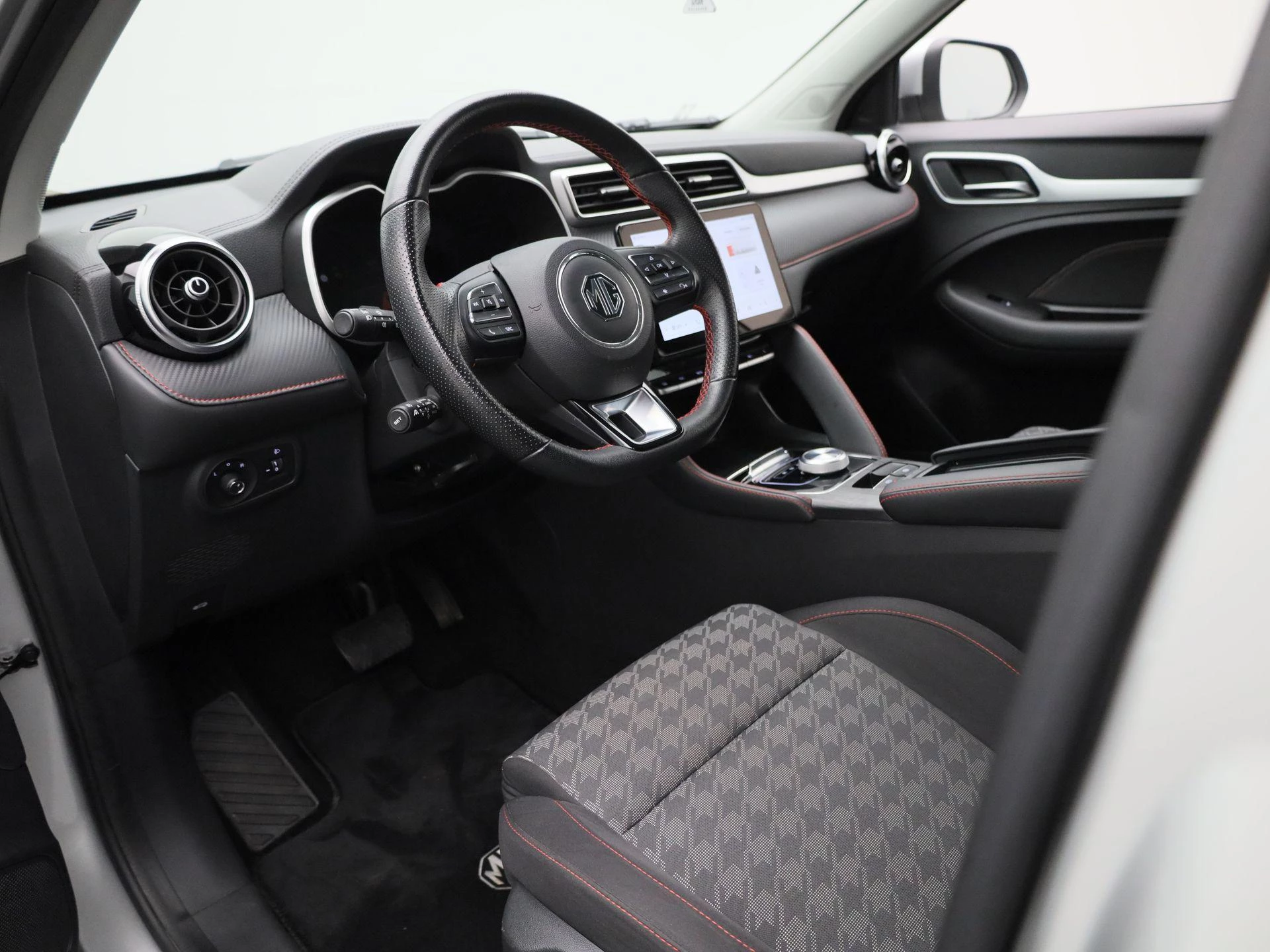 MG ZS Standard Range 51 kWh Comfort